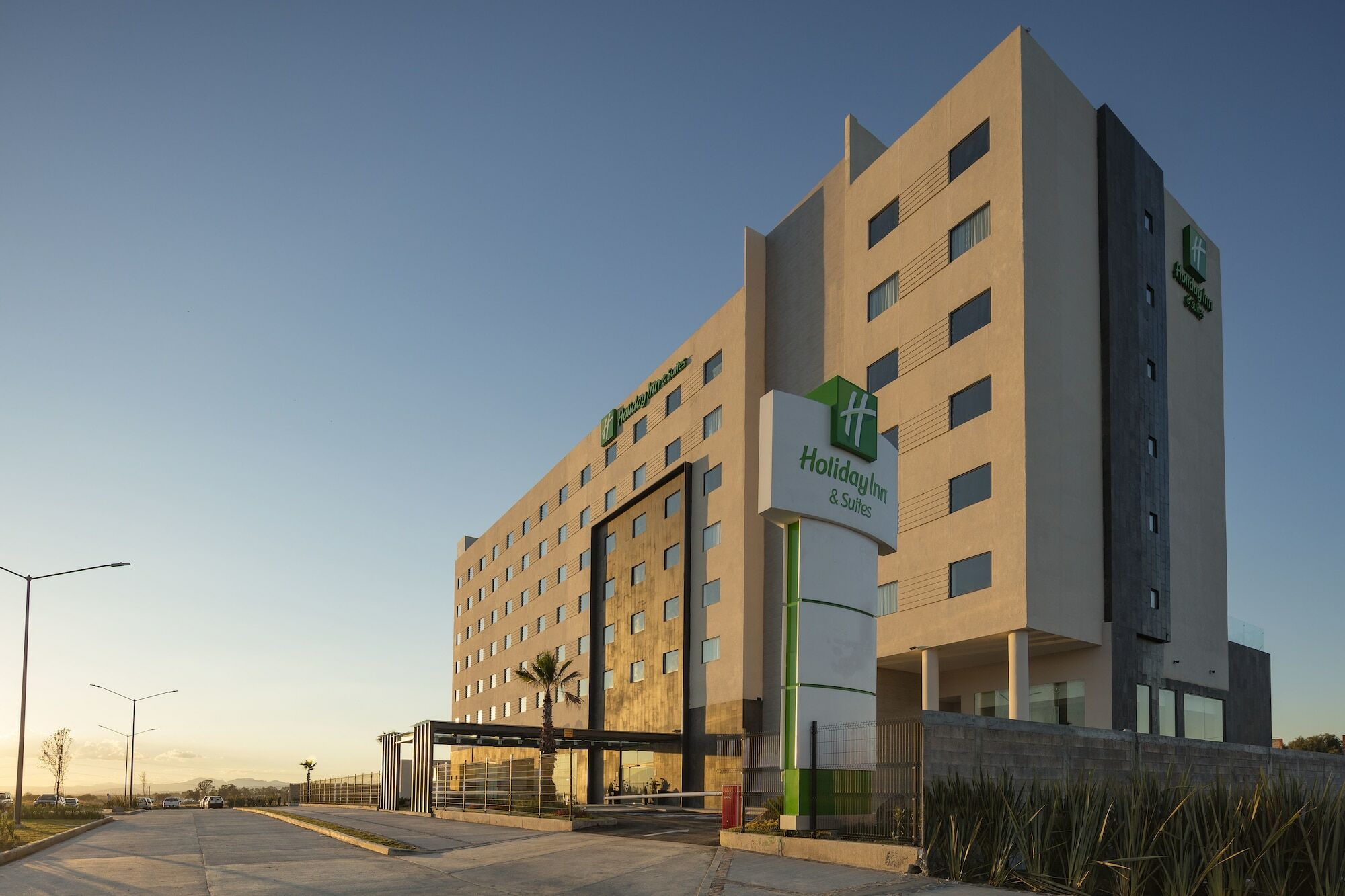 Holiday Inn&Suites - Aguascalientes, an IHG Hotel Exterior foto